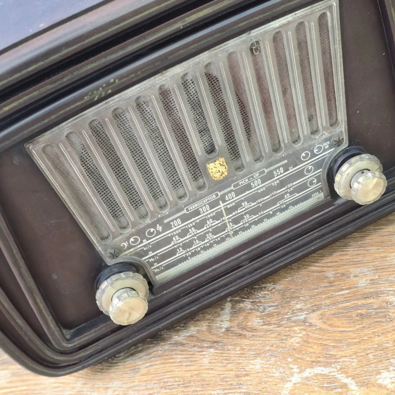 Item lote-01-radio-valvular-phillips-funcionando - Image 1