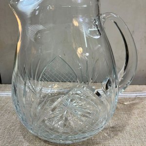 Lote anterior: Jarra de Cristal Tallado con Asa y Pico Vertedor