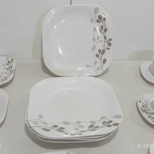 Juego de Vajilla Blanca Cuadrada con Diseño de Hojas - 18 Piezas - imagen 4