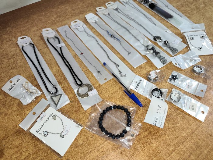 Colección de Joyería en Acero Quirúrgico - imagen 4