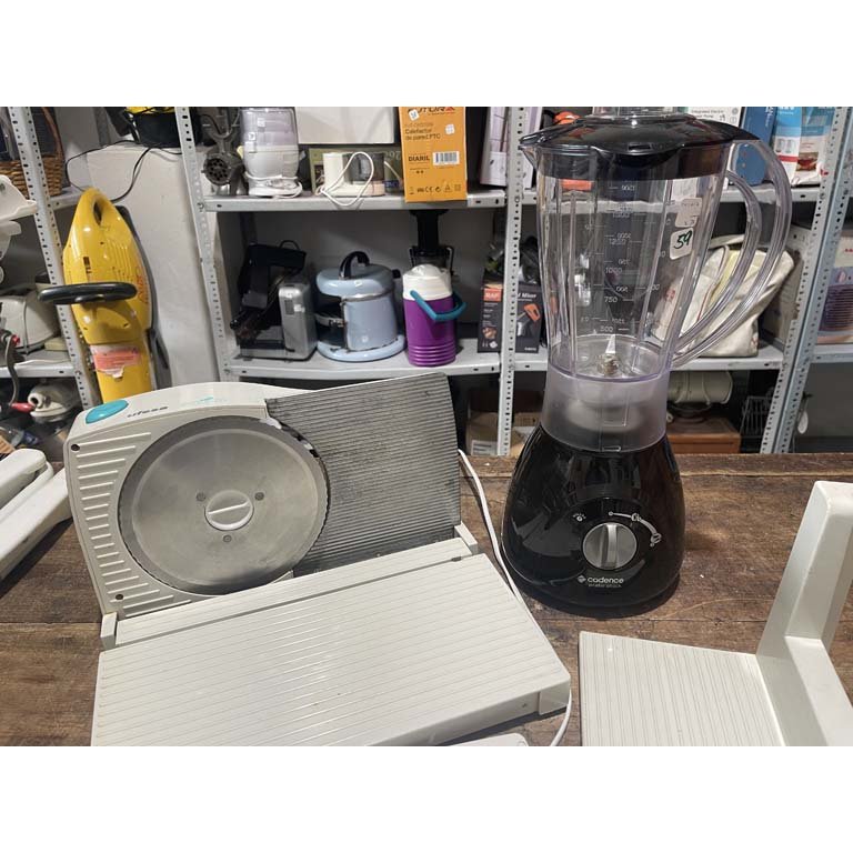 Item 2104928 - Image 1