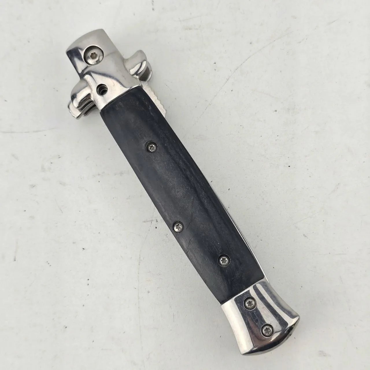Navaja plegable de acero inoxidable con cuchilla estilete - imagen 2