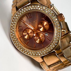 Dos Relojes Pulsera Michael Kors y Emporio Armani para Dama y Caballero - imagen 3