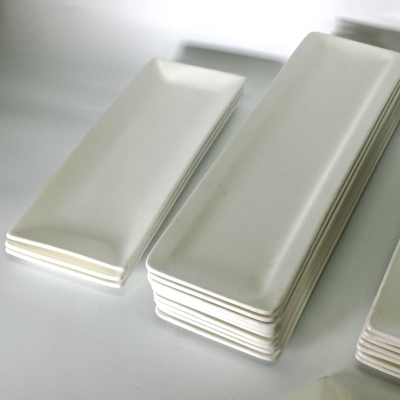 Fuentes rectangulares en porcelana y cerámica - imagen 4