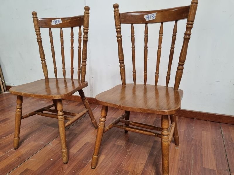 Dos Sillas De Madera Antiguas - imagen 3