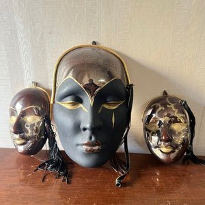 Set de 3 Máscaras Decorativas Venecianas - imagen 2