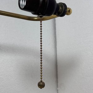 Lámpara de Mesa Clásica en Bronce con Doble Brazo - imagen 11