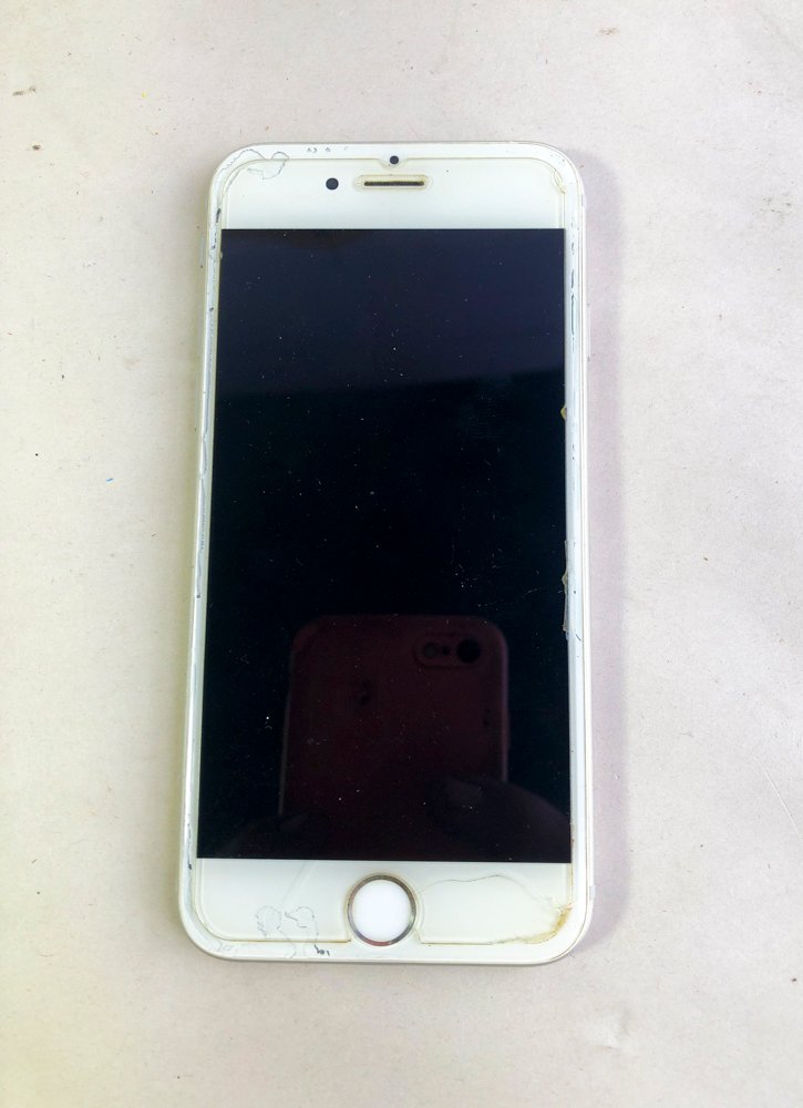 iPhone 6s Plateado - Funciona, Bloqueado de PIN