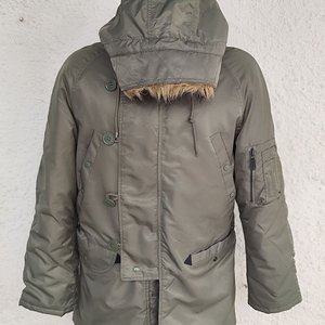 Parka Militar Mil-Tec N-3B Talle Small para Clima Extremo - imagen 2