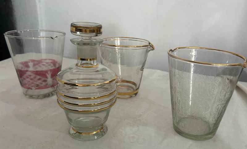 Lote siguiente: Lote de 3 hieleras y licorera en Cristal