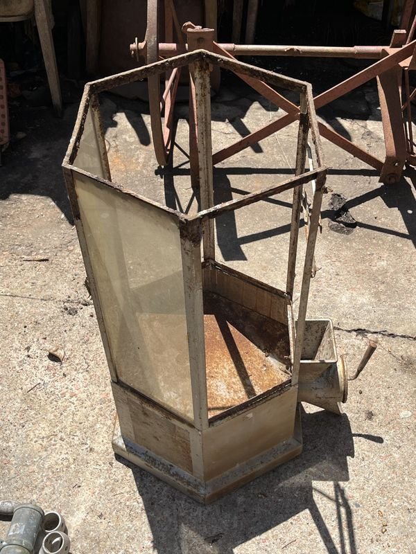 Item 884052 - Image 3