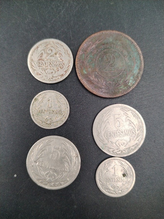 6 Monedas Uruguay Centésimos Antiguas