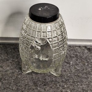 Bollón Antiguo de Vidrio Labrado con Tapa de Baquelita Años 50 - imagen 4