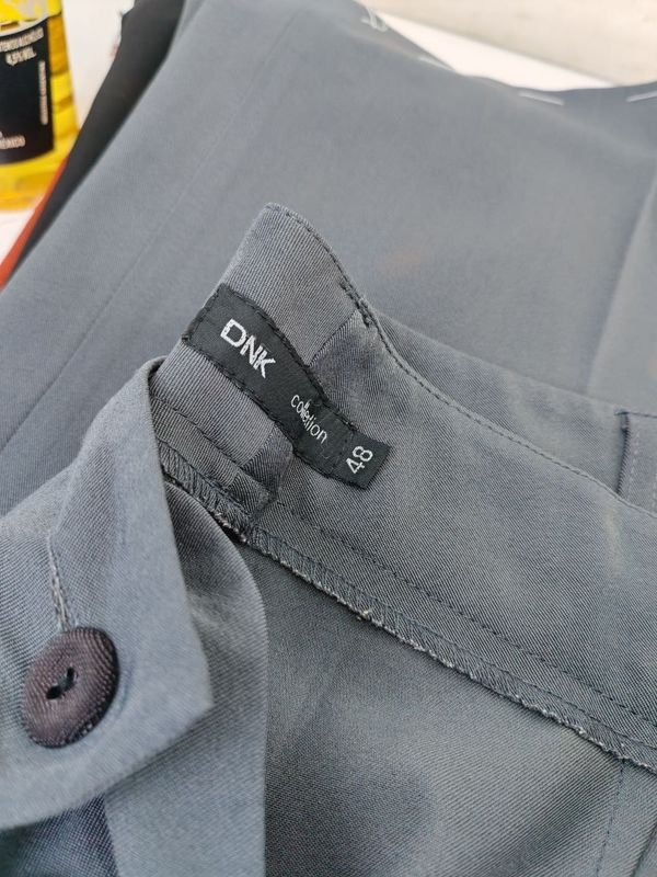 Pantalones de mujer en buen estado - imagen 9
