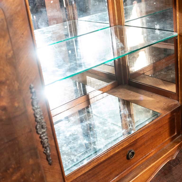 Item 2104526 - Image 2