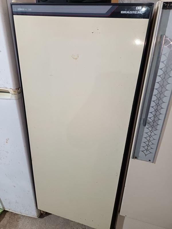 Heladera con Congelador Brastemp Blanca