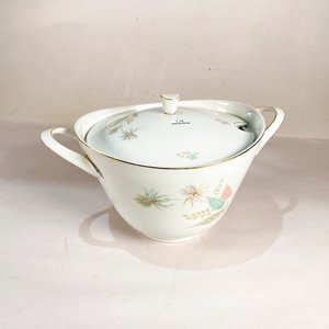Guisera Bavaria Schumann Arzberg con Tapa Decorada Hojas y Filo Dorado - imagen 1