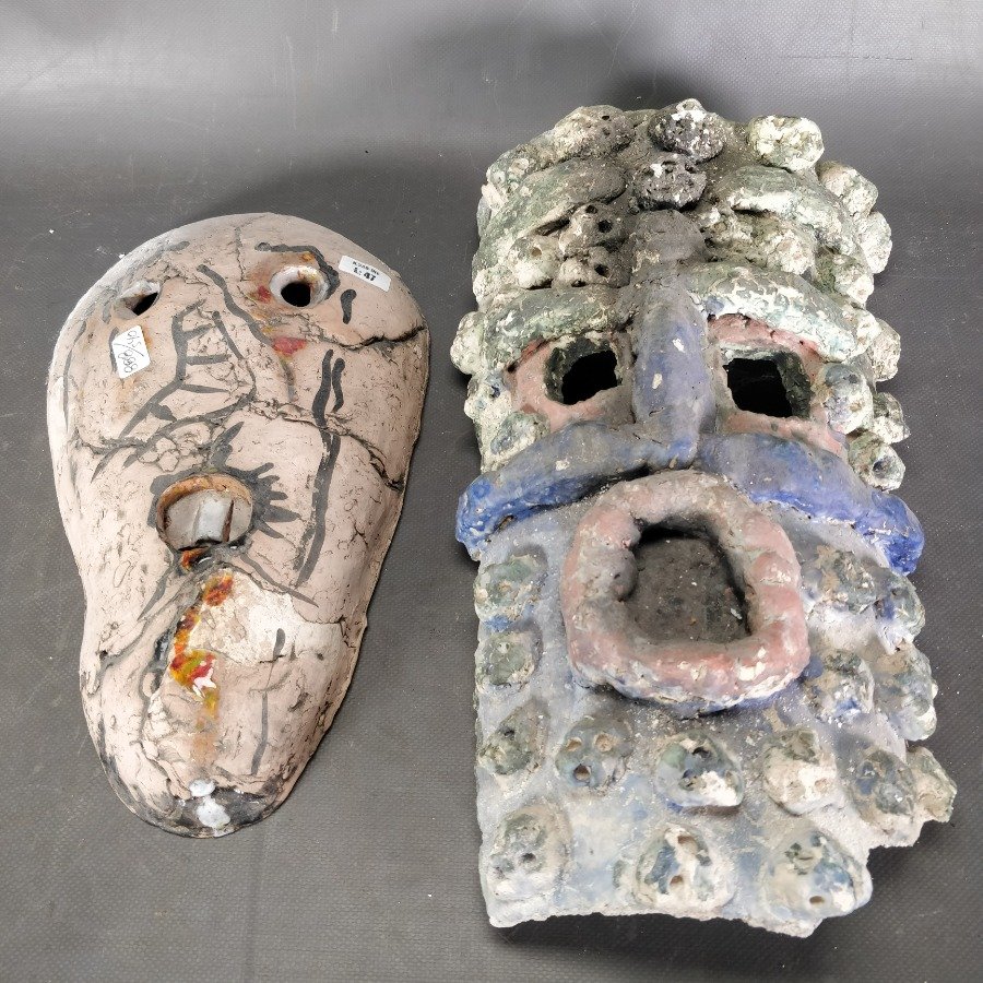 Item 15864 - Image 1