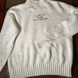 Blusón Blanco Cuello Polera Talle G - imagen 4