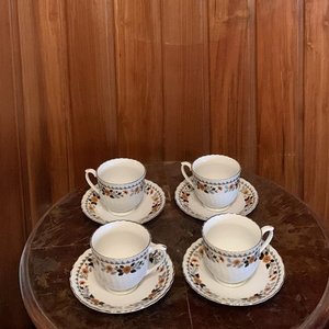 6 tazas blancas y 3 platillos - imagen 2