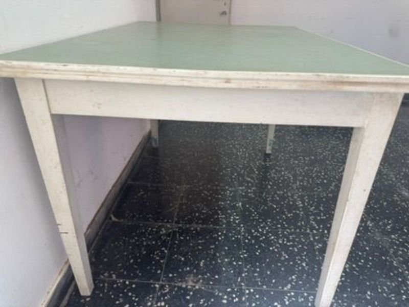Mesa de cocina vintage sana - imagen 5