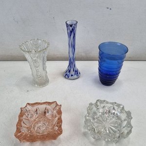 Lote de Cristalería: Copas, Vasos y Adornos Varios - imagen 1