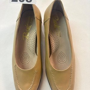 Lote de 5 Pares de Calzado de Cuero Artesanal para Dama - imagen 4