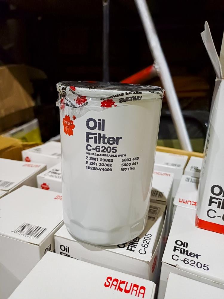 50 Filtros de Aceite Sakura C-6205 para Automóviles