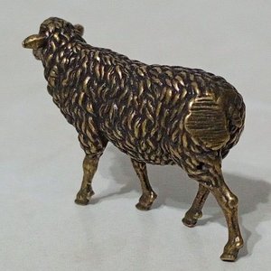 Figura Miniatura de Oveja en Bronce - imagen 4