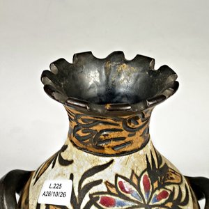 Florero de Cerámica Vintage con Asas y Diseño Floral - imagen 2