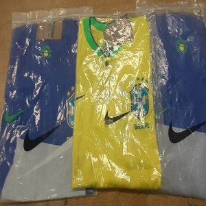 Lote anterior: Camisetas de Fútbol Brasil CBF - Nuevas