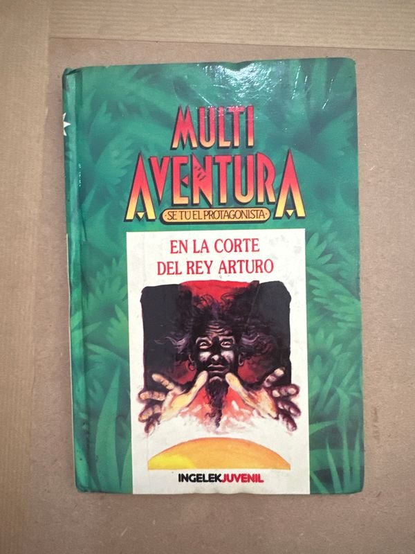 Libro "En la Corte del Rey Arturo" - Multi Aventura