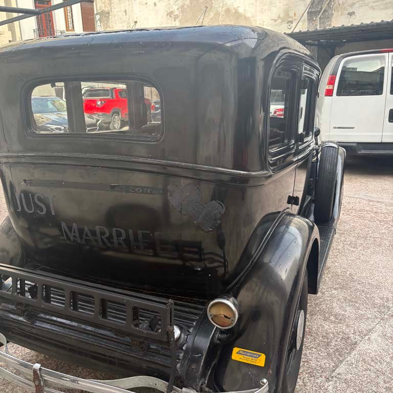 Item 2116789 - Image 4