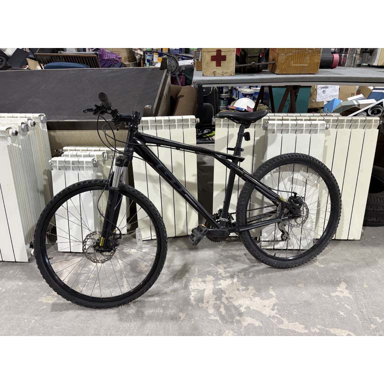 Lote anterior: Bicicleta GT rodada de 26 pulgadas, cuadro de aluminio y 24 velocidades