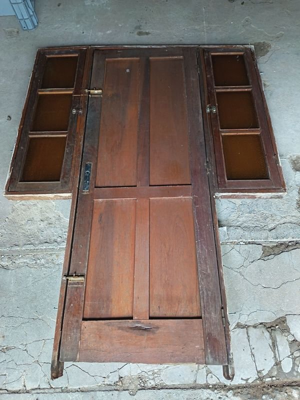 Zaguan de Madera con Ventanas Laterales - Cedro - imagen 1