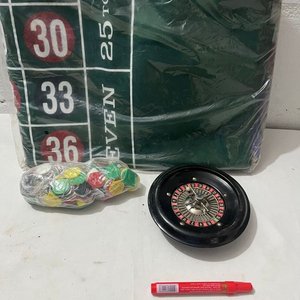 Ruleta de Casino con Fichas y Paño Nuevo - imagen 3
