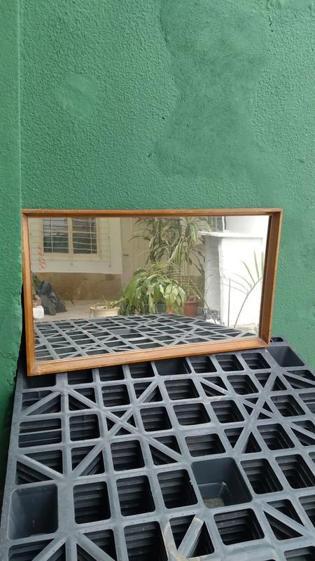 Espejo Horizontal Rectangular con Marco de Madera