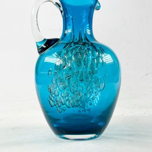 Jarra en cristal azul asa hialina 25 cm - imagen 4