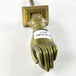 Lote anterior: Llamador de Puerta en Bronce con Forma de Mano