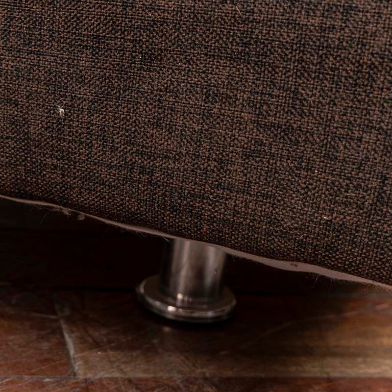 Item 2113932 - Image 1