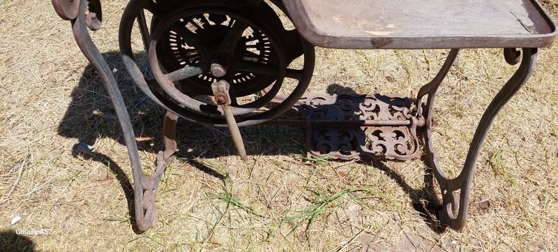 Item 900910 - Image 4