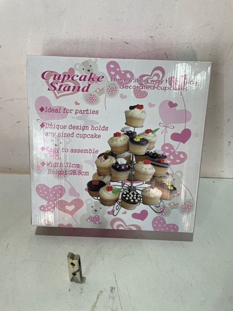 Lote siguiente: Soporte para muffins con diseño de corazones y globos