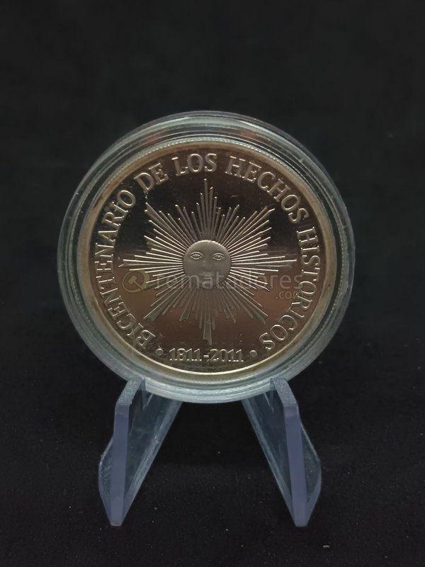 Moneda Conmemorativa "Bicentenario de los Hechos Históricos" República Oriental del Uruguay 1811-2011 - imagen 1