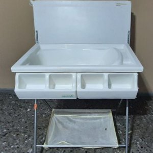 Lote siguiente: Cambiador de Baño Avanti con Tina para Bebé
