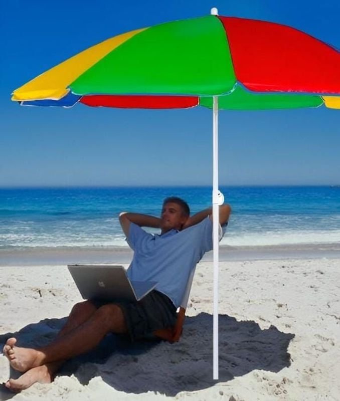 Lote siguiente: Sombrilla colorida para playa