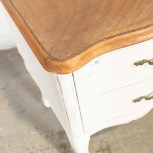 Par de Mesas de Luz Francesas Blancas con Tapa de Madera - imagen 2