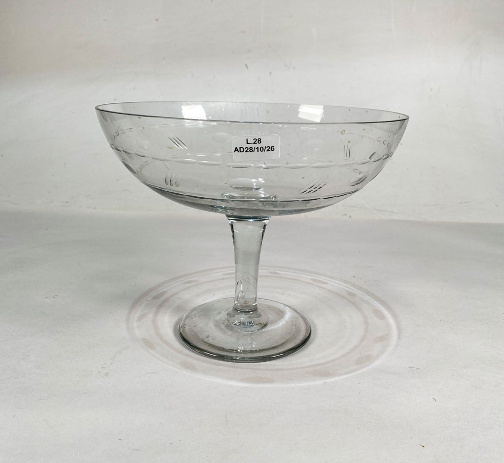 Centro de Mesa de Cristal Hialino con Grabados