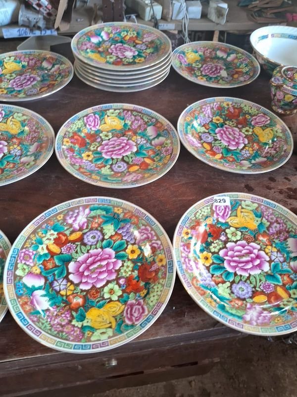 Porcelana y Cerámica Chinesa con Diseño Floral - imagen 6