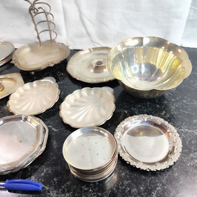 Colección de piezas en platina con detalles únicos - imagen 7