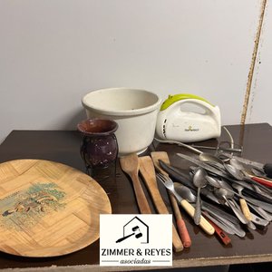 Artículos de Cocina Varios: Batidora, Utensilios y Recipientes - imagen 2